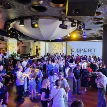 תמונה של -  יום חג לעמותת בוגרי בנק לאומי